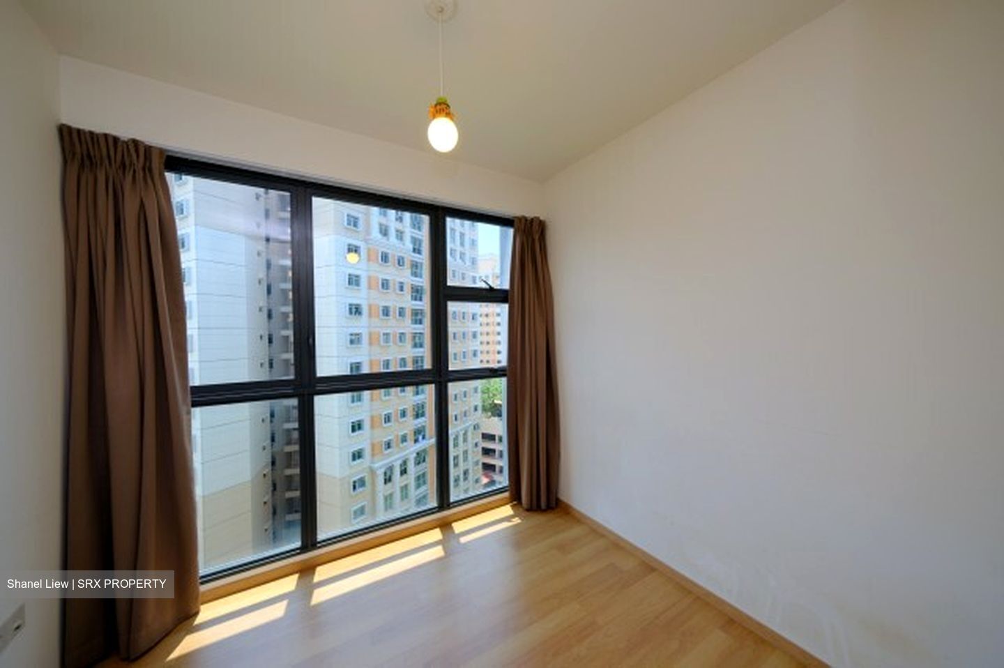 Prive (D19), Condominium #360302111